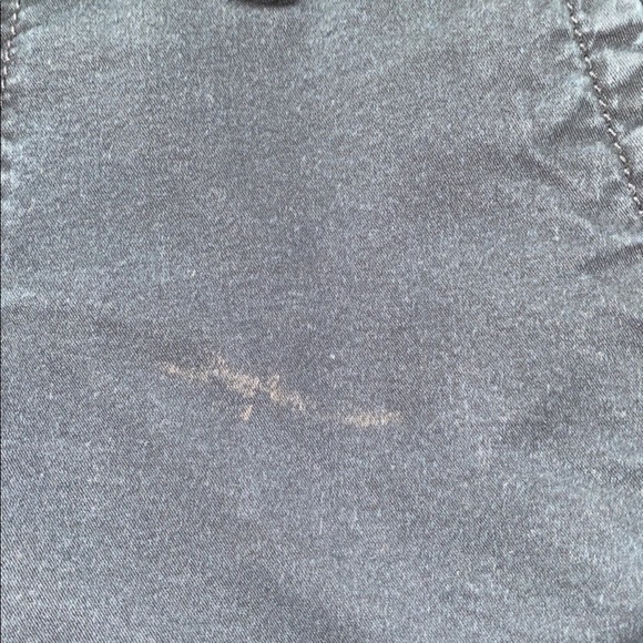 American Eagle Shorts - Picture 5 of 5